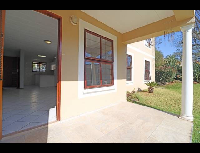 2 BEDROOM APARTMENT FOR SALE IN ROBINDALE